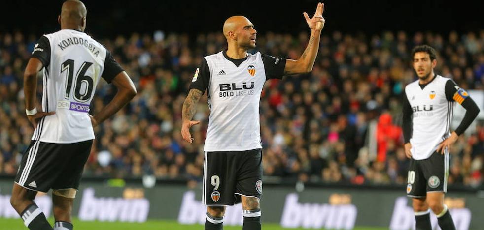 El Valencia CF tiende la mano a la continuidad de Zaza