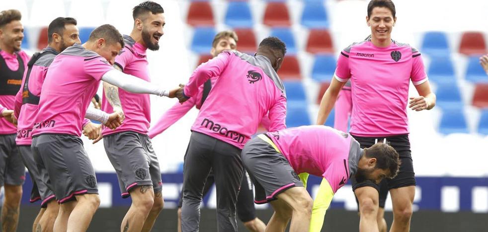 Coke baraja ofertas de otros clubes y Lukic quiere quedarse en el Levante