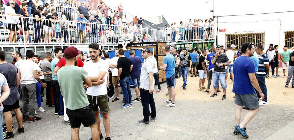Muere un joven en los festejos de Paiporta tras salvar a otro aficionado