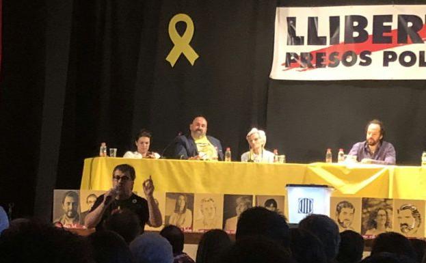 El secretario de Empleo participa en un acto por la libertad «de los presos políticos»