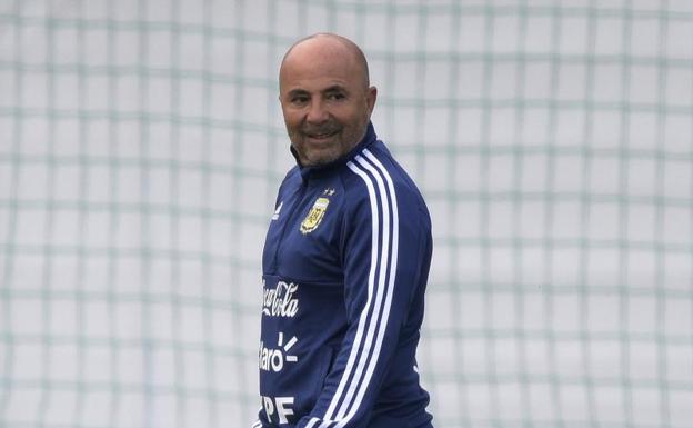 Desmienten una denuncia contra Sampaoli por abuso sexual