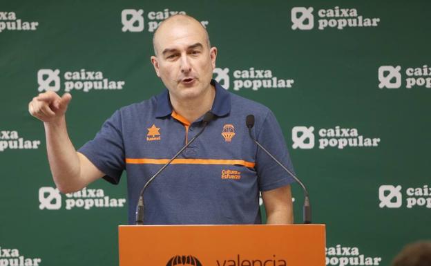 Ponsarnau: «El baloncesto no lo juegan los entrenadores sino los jugadores»