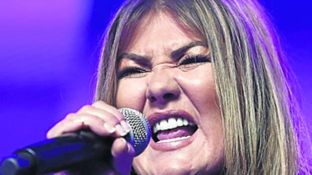 Amaia Montero excusa sus 'gallos'