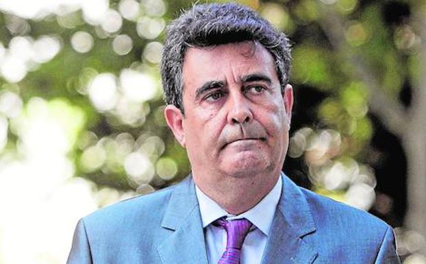Luis Lobón: «Voy a solicitar que el Consell nos pague las costas por el daño moral»