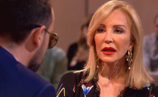 Carmen Lomana: «Me quité el sujetador y se lo metí a mi marido en el sudario»