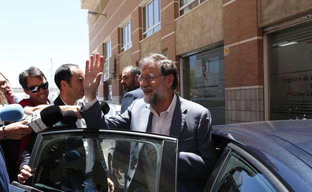 Rajoy ya trabaja en el registro de la propiedad de Santa Pola
