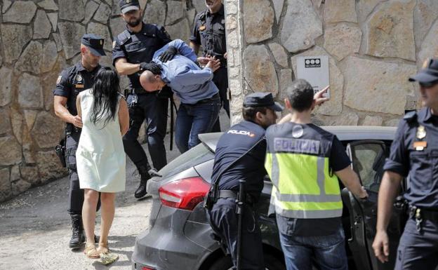 Una operación contra la mafia armenia se salda con 66 detenidos en la Comunitat