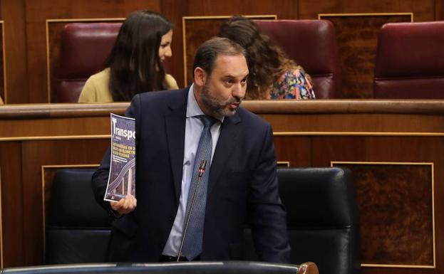 Ábalos asegura que el presidente de la Diputación de Valencia no puede seguir dada la «aparatosidad» de su detención