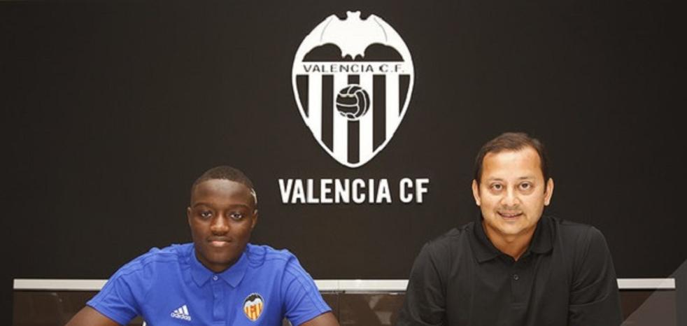 El Valencia CF hace oficial el fichaje de Diakhaby