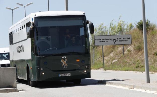 Junqueras, Sànchez, Cuixart y Romeva ya están internos en una prisión catalana