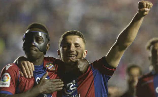 Bardhi: «Mi sueño era jugar en la Liga y quiero seguir en el Levante»