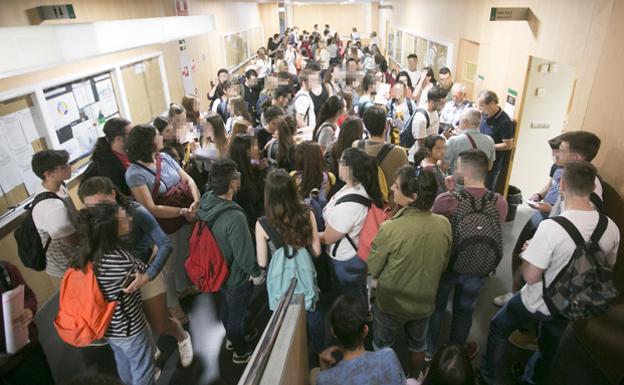 Lista de alumnos admitidos para el curso 2018/2019 en la Universidad en Valencia, Alicante, Castellón y Elche