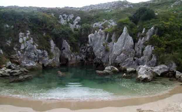 La playa más secreta de España