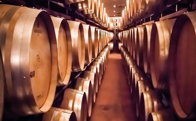 Entre copas, un recorrido por las bodegas valencianas que puedes visitar este verano