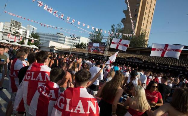 Muere un turista británico de 19 años tras precipitarse desde gran altura en un hotel de Magaluf