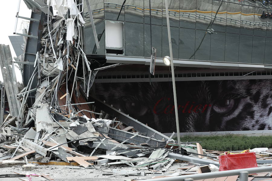 Espectacular derrumbe de un centro comercial en México