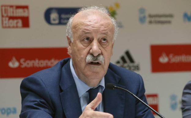 Del Bosque: «España tiene buenos entrenadores y Luis Enrique es uno de ellos»