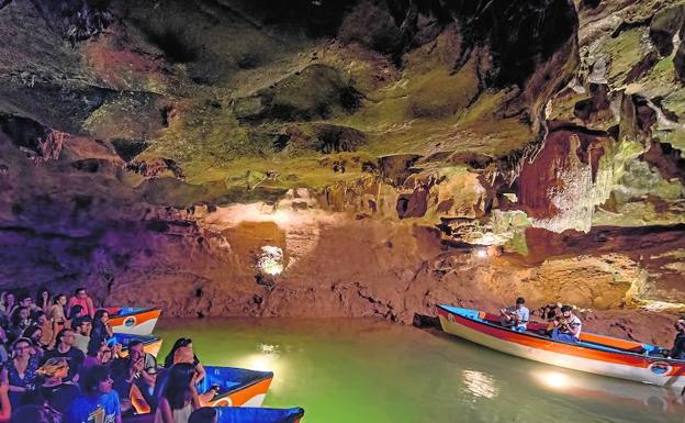 Conciertos bajo tierra en cuevas valencianas