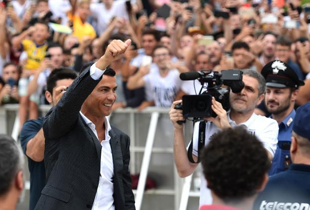 Ronaldo engorda los ingresos de Peter Lim