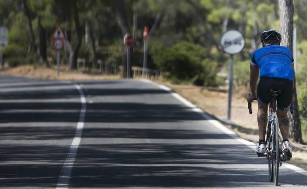 Muere un ciclista tras caerse de la bici en Llíria