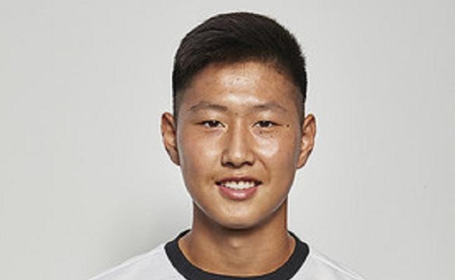 El Valencia renueva a Kangin Lee hasta 2022