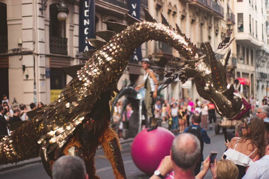 Los valencianos se vuelcan con la Nit de Juliol