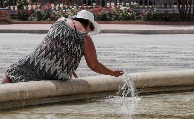 Fallecen dos personas en Tarragona y otra en Cáceres por la ola de calor