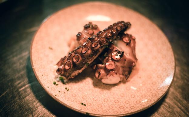 Incautan 600 kilos de pulpo ilegal en un restaurante de Santa Pola