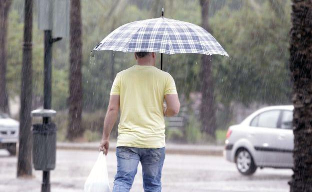 Previsión de lluvias en la costa y granizo en el interior de Valencia