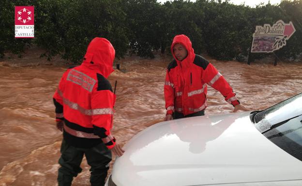 Alerta naranja en toda la Comunitat por lluvias de más de 40 litros en media hora