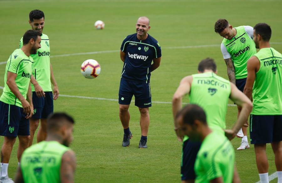 Vukcevic, fuera de la primera convocatoria del Levante
