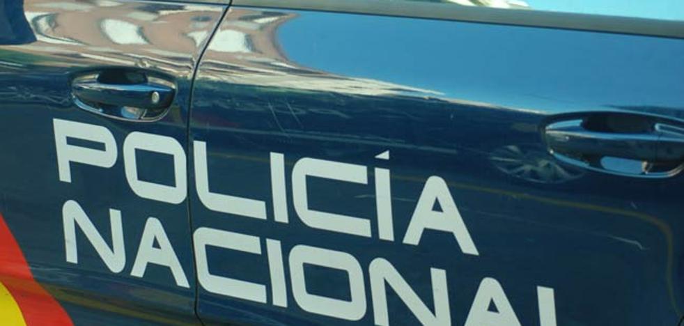 Un joven es apuñalado por una amigo en un camping de Gandia