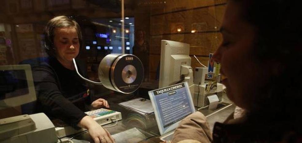 Las entradas de cine y teatro, más caras pese a la bajada del IVA