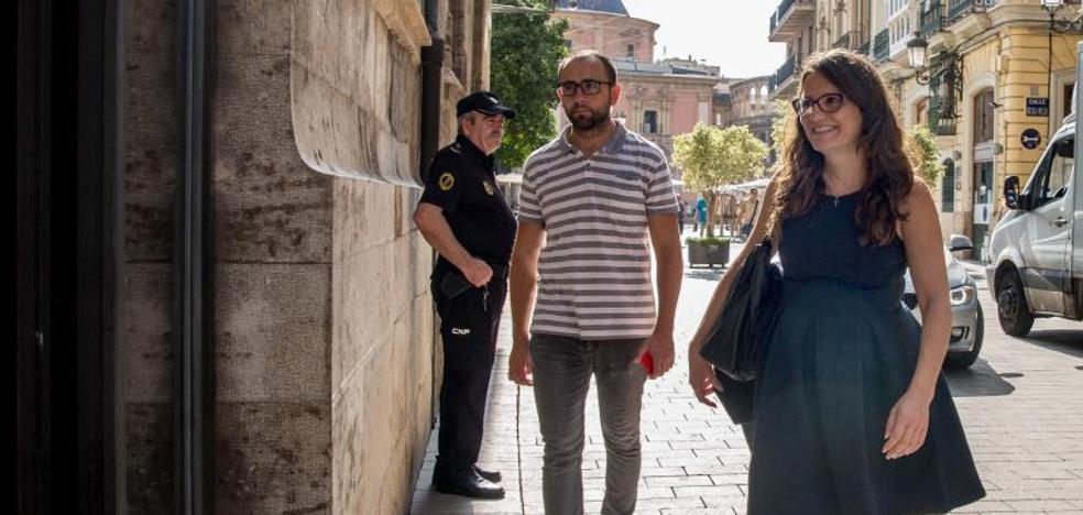 Ximo Puig y Mónica Oltra firman la paz