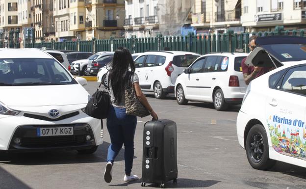 El Supremo obliga a la Generalitat a conceder 200 licencias VTC en Valencia