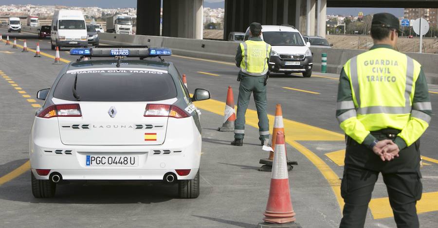 Un ciclista de 74 años muere al ser arrollado por un camión en una autovía en Sagunto