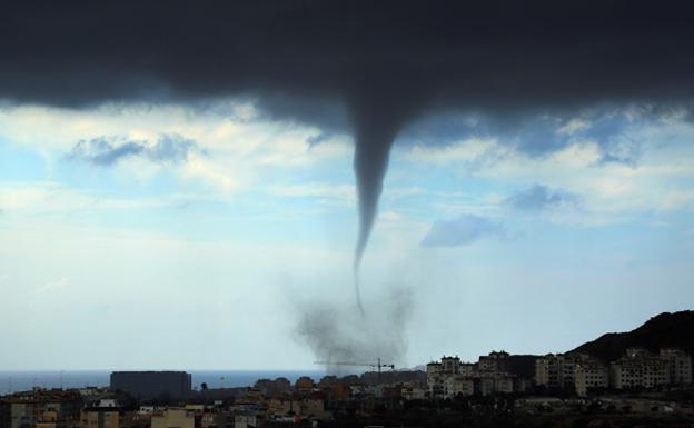 La gota fría empieza a descargar en la Comunitat Valenciana