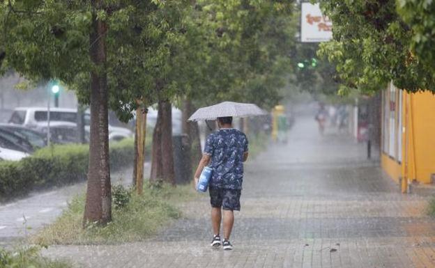 La gota fría llega a Valencia y deja 43 l/m2 en una hora en Catarroja