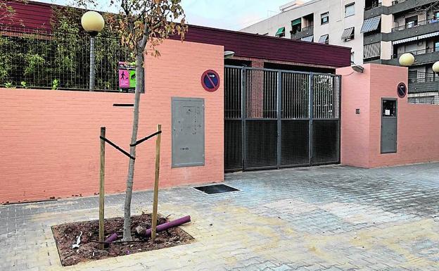 Los centros escolares públicos de Massanassa cuentan con accesos más seguros