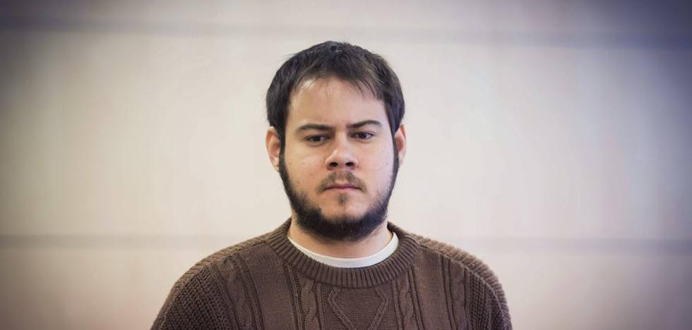 La Audiencia reduce de dos años a nueve meses la pena al rapero Hasel
