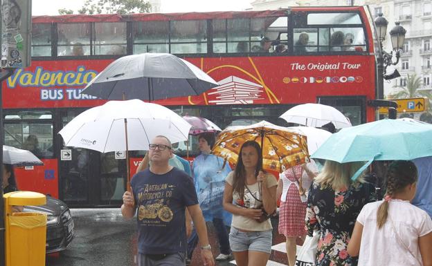 Suspendido el concierto de Manolo García en Valencia por las fuertes lluvias