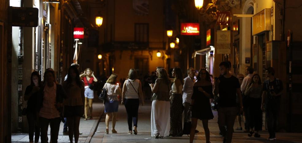El Ayuntamiento de Valencia anuncia mejoras en el alumbrado pero olvida Ciutat Vella