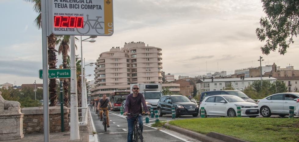 El Ayuntamiento de Valencia instala el primer contador en directo de bicis