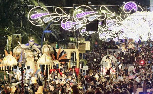 Alicante venderá de forma anticipada las localidades para ver la Cabalgata de Reyes de 2019