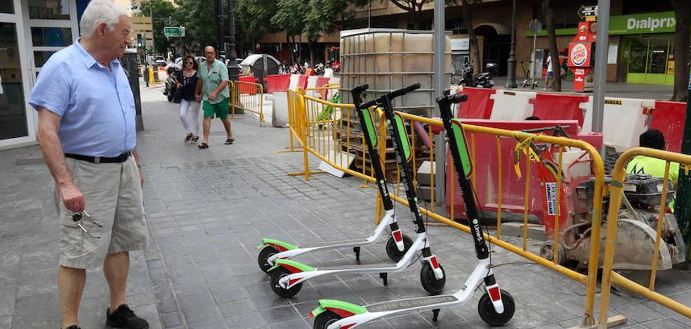 La Policía Local insiste en cambiar la ordenanza para permitir los patinetes
