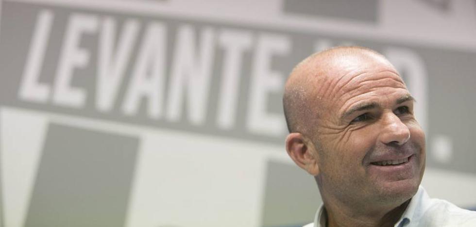 Paco López: «Debemos tener fe, la confianza no la dan los resultados»