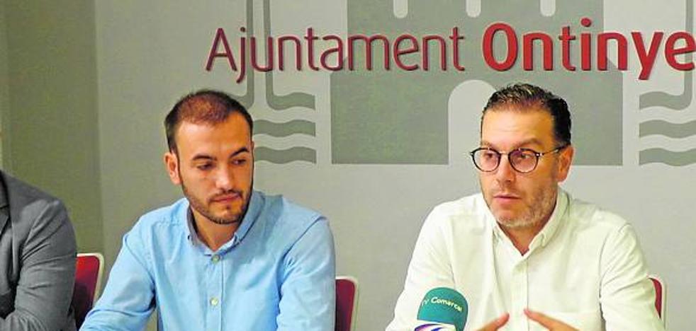 70 establecimientos de Ontinyent reparten 4.000 bolsas en una campaña ambiental