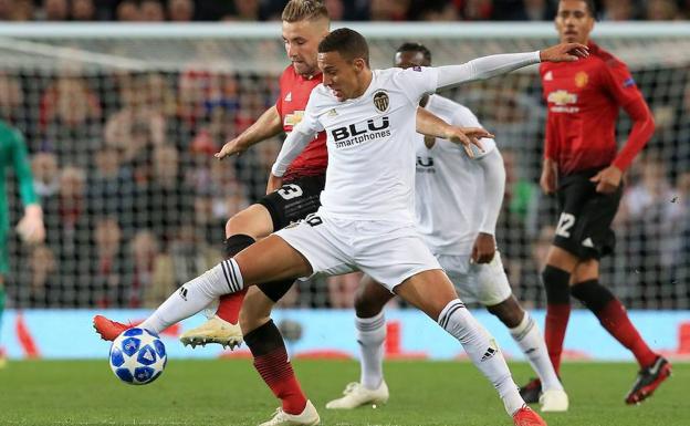 Un Valencia gigante en Old Trafford