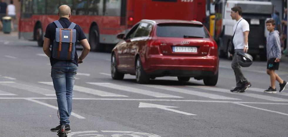 Los usuarios no se aclaran con la nueva ordenanza de bicis y patinetes