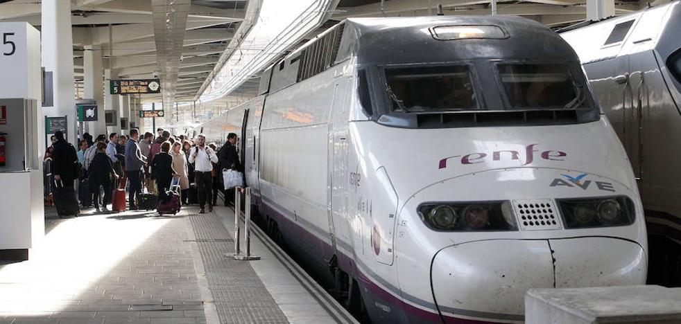 Empresarios y hosteleros lamentan el impacto sobre el turismo de la interrupción del AVE a Castellón